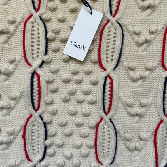 Clare V sleeveless summer sweater size Large cream, red and black. - Picture 3 of 4